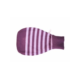 Model of the uterus, cervix and spoon knitted in wool