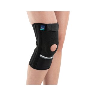 Knee support with patella stabilizer