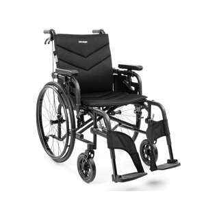Ultralight wheelchair for everyday use